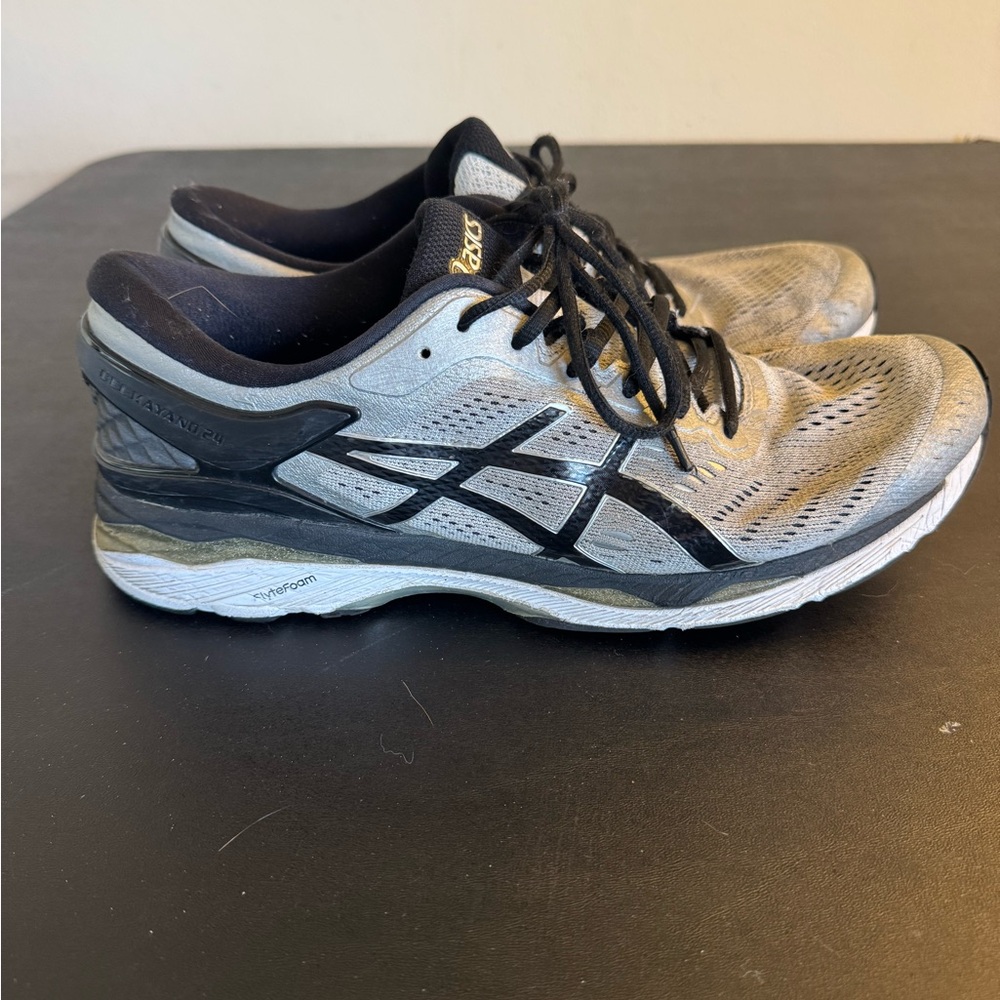 ASICS Gel Kayano 24 Running Shoes